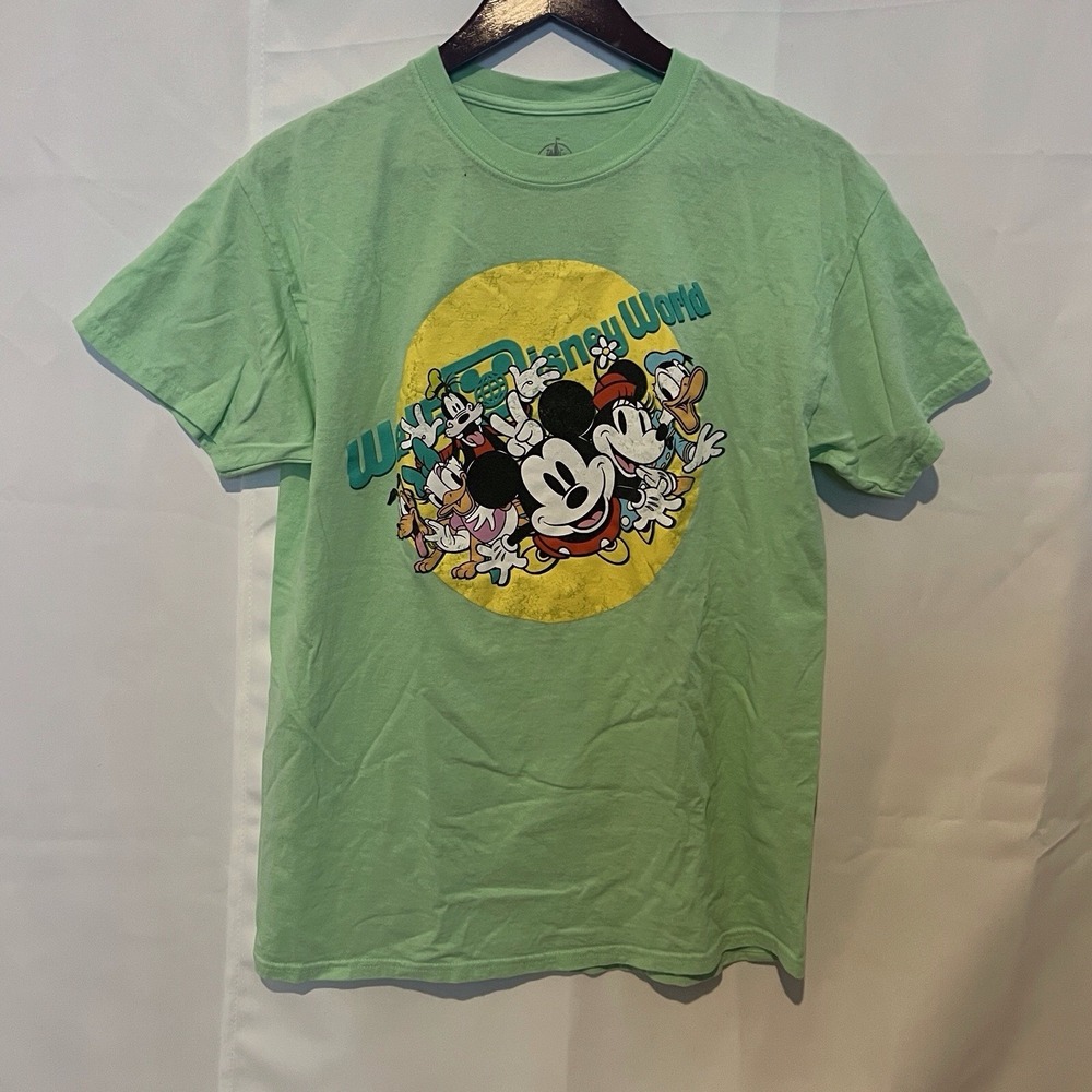 Walt Disney World Retro Style Character Graphic Tee,‎ Women's Size Lg